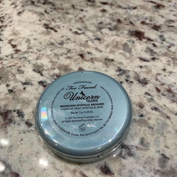 Two Faced Unicorn Tears Bronzer - Picture 6 of 6